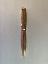 Load image into Gallery viewer, American pen - English Walnut